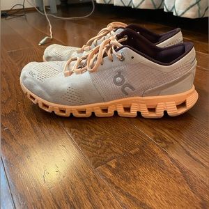 On Cloud X 2 Running Shoes